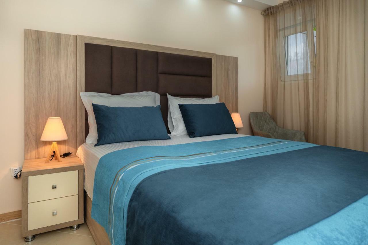 Apartmani Tref Petrovac Екстериор снимка
