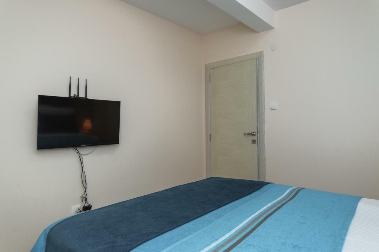 Apartmani Tref Petrovac Екстериор снимка